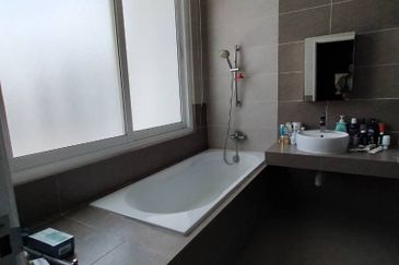 Clover Garden Residences