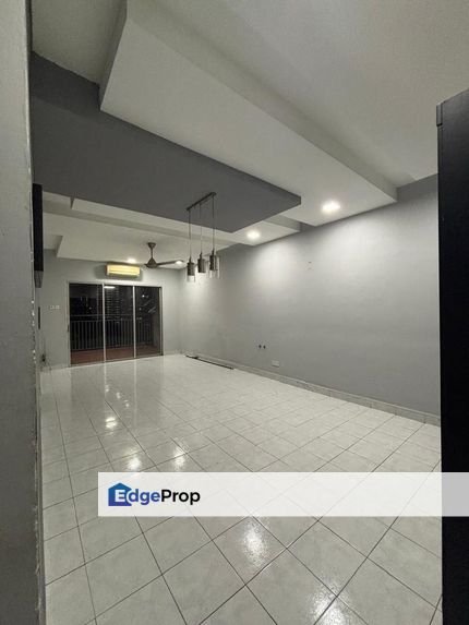 For Sale: Vista Amani Condominium, Bandar Sri Permaisuri, KL - Facing Lake with Nice View, Kuala Lumpur, Cheras