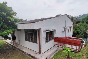 ✨ FOR SALE – Double Storey Bungalow @ Bukit Gasing, Petaling Jaya ✨