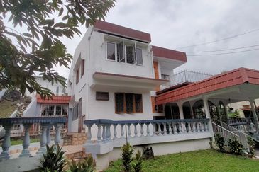 ✨ FOR SALE – Double Storey Bungalow @ Bukit Gasing, Petaling Jaya ✨
