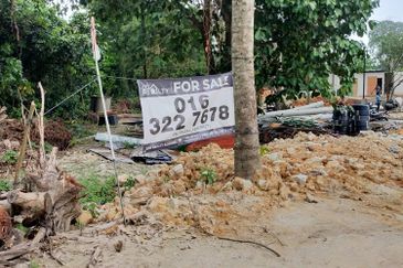 Kampung Sungai Sekamat