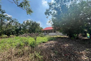 ✨ 1 Ekar Tanah + Rumah @ Kg. Pulau Meranti, Sepang! ✨ (Berdekatan Masjid Pulau Meranti)