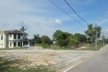 ✨ 1 Ekar Tanah + Rumah @ Kg. Pulau Meranti, Sepang! ✨ (Berdekatan Masjid Pulau Meranti)