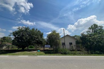 ✨ 1 Ekar Tanah + Rumah @ Kg. Pulau Meranti, Sepang! ✨ (Berdekatan Masjid Pulau Meranti)