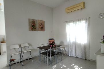 ✨ 1 Ekar Tanah + Rumah @ Kg. Pulau Meranti, Sepang! ✨ (Berdekatan Masjid Pulau Meranti)