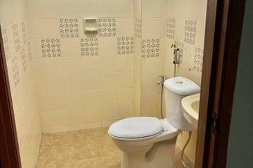 RENOVATED, 24' x 75' 2 Storey Taman Impian Gemilang, Saujana Impian, Kajang