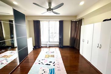 Bangi Lakehill Villas