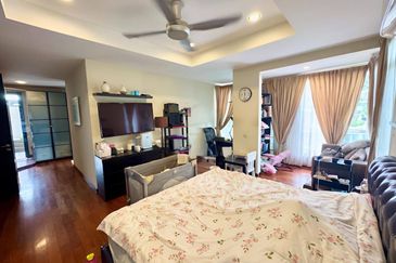 Bangi Lakehill Villas