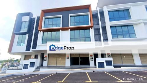 3-Storey Shop Office Lot Bandar Seri Putra Bangi, Selangor, Bangi