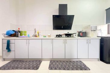 Setia Warisan Tropika (Belladonna)