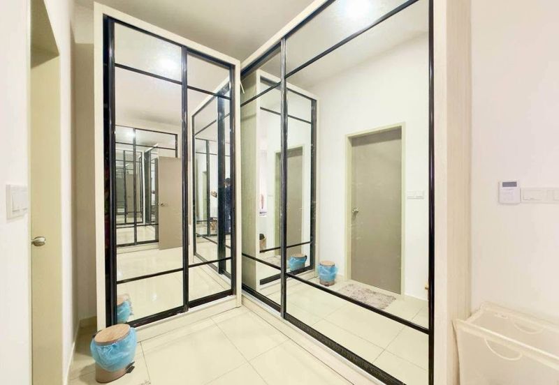 Setia Warisan Tropika (Belladonna)