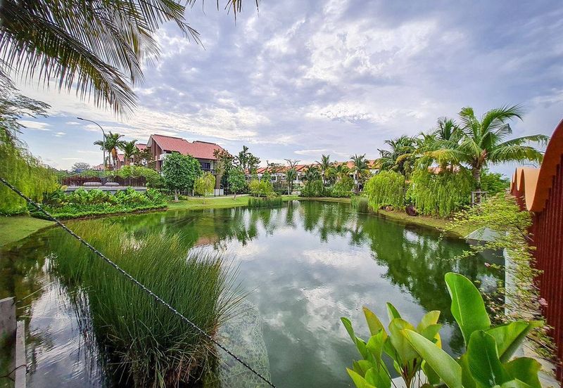 Setia Warisan Tropika (Belladonna)