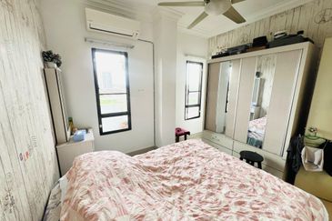 Vista Millennium Condominiums