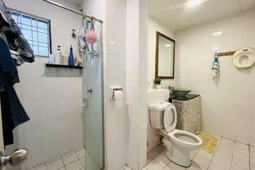 Vista Millennium Condominiums