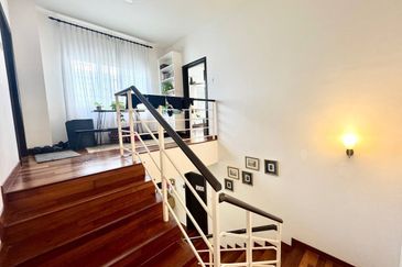 Perdana Lakeview East