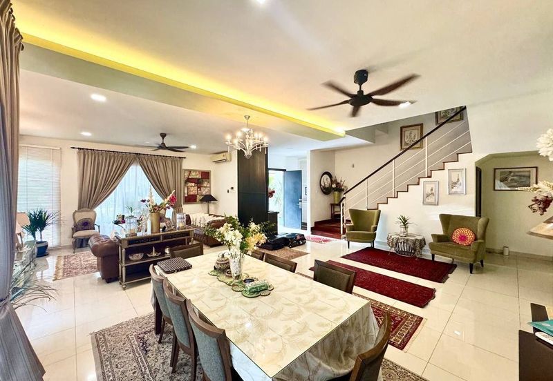 Perdana Lakeview East