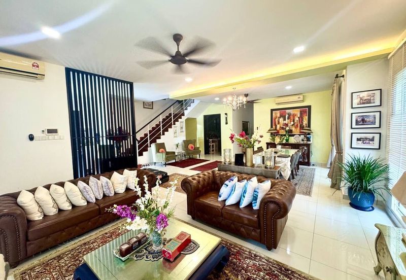 Perdana Lakeview East