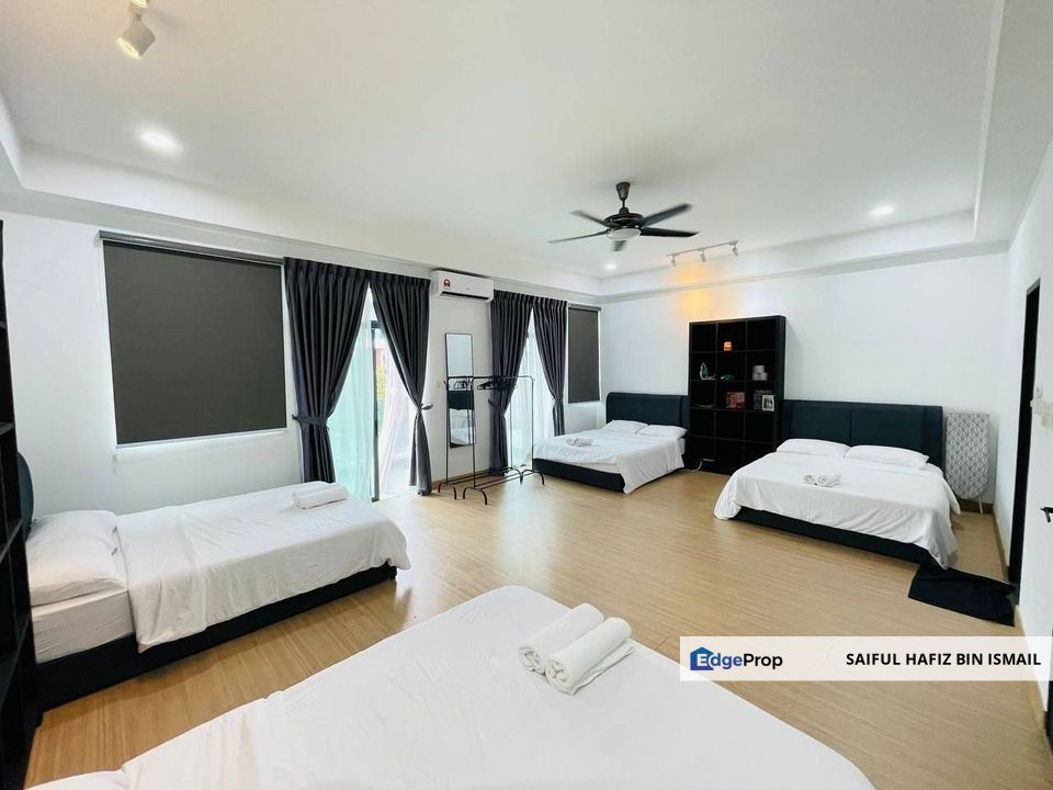 ROI 7% 3 Storey Superlink Puchong Reflexion Rooftop Pool Villa (AZ), Selangor, Puchong