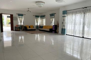 2-STOREY SEKATA VISTA, BANDAR BARU SALAK TINGGI