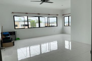 2-STOREY SEKATA VISTA, BANDAR BARU SALAK TINGGI