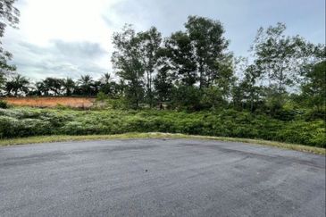 Perdana College Heights