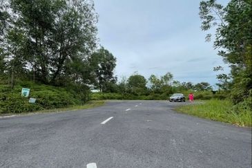 Perdana College Heights