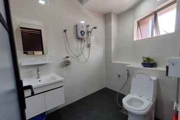 Jt1419A - FULLY RENOVATED CORNER LOT DOUBLE STOREY TERRACE SS14, SUBANG JAYA