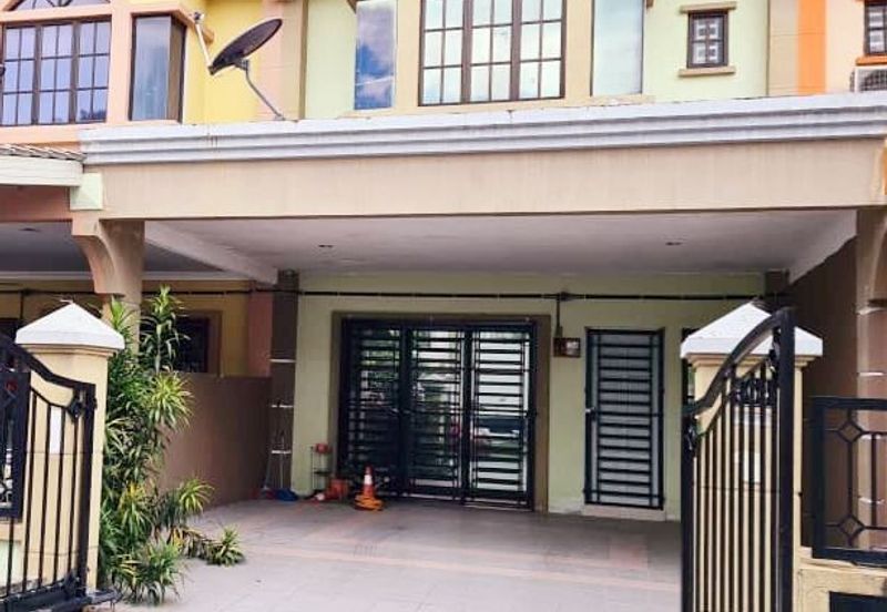 Perdana College Heights