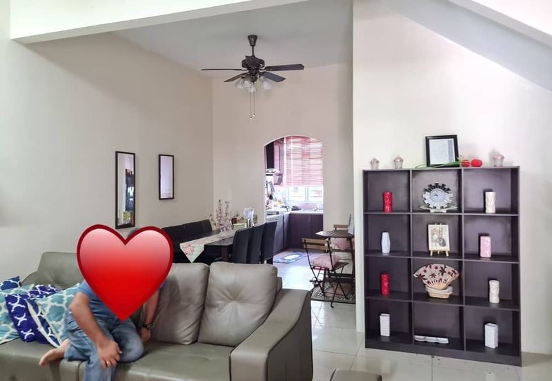 Perdana College Heights