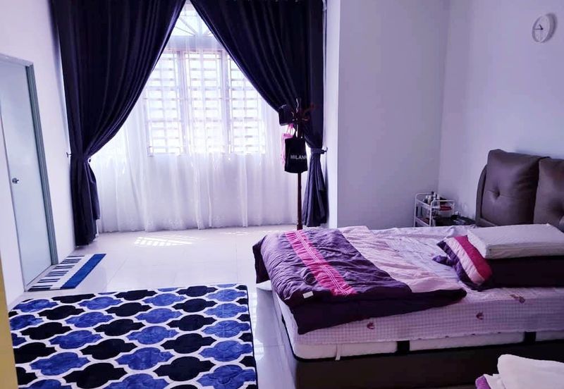 Perdana College Heights