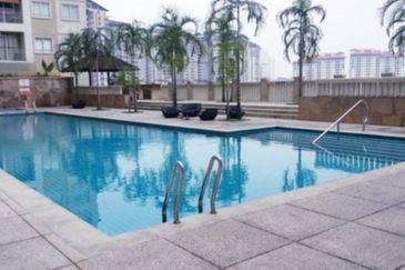 Perdana View Condominium