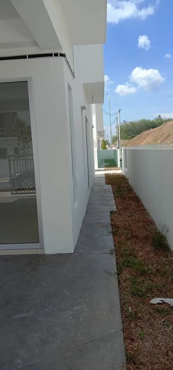 DBSBSS0003 - DOUBLE STOREY TERRACE HOUSE (END LOT) UNIT AT TAMAN TIARA SENDAYAN FOR SALE, Negeri Sembilan, Seremban