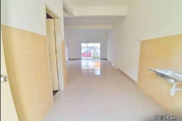 Albury 2 @ Mahkota Hills