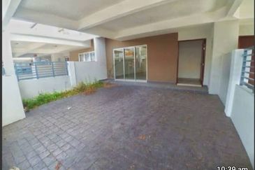 Albury 2 @ Mahkota Hills