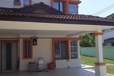 Taman Tasik Semenyih (Lake Residence)