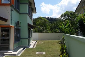 Taman Tasik Semenyih (Lake Residence)