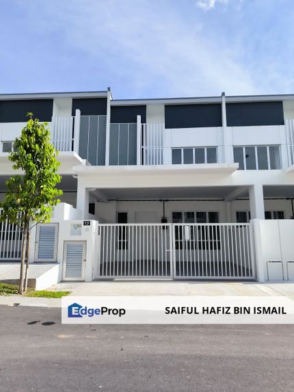 DBS1480 - DOUBLE STOREY TERRACE HOUSE UNIT AT TAMAN BAYU SUTERA AT  BANDAR BARU SRI SENDAYAN NEGERI SEMBILAN FOR SALE, Negeri Sembilan, Siliau