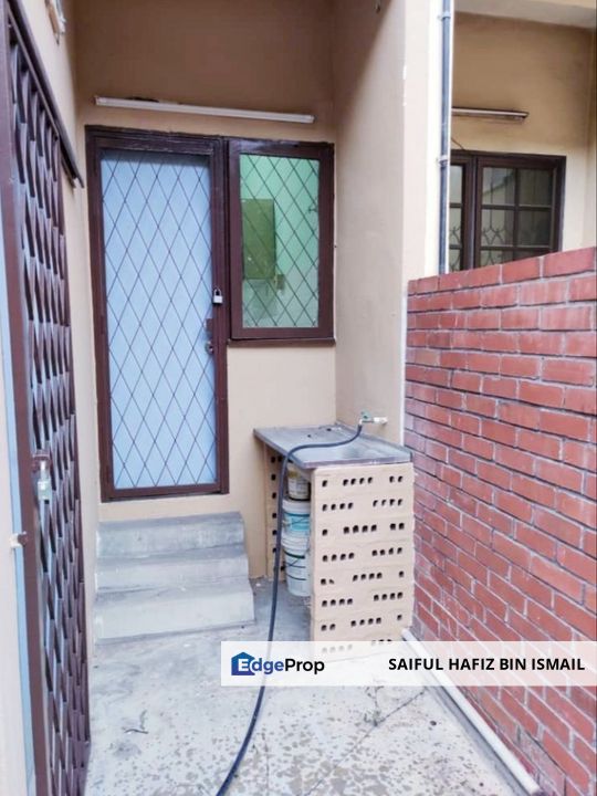 L1736 - DOUBLE STOREY  INTERMEDIATE  TERRACE HOUSE AT SS14 SUBANG JAYA FOR SALE, Selangor, Subang Jaya