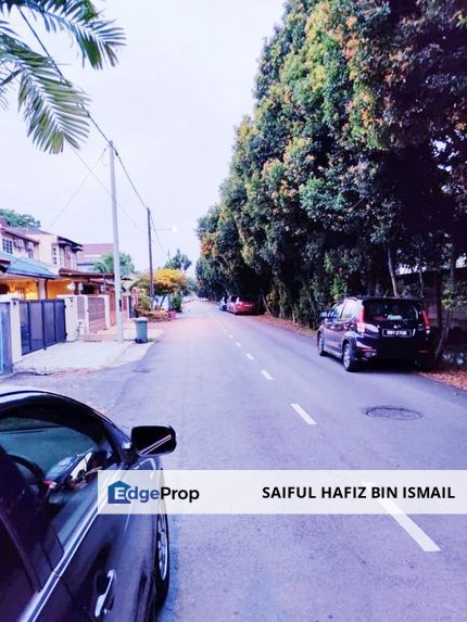 L1736 - DOUBLE STOREY  INTERMEDIATE  TERRACE HOUSE AT SS14 SUBANG JAYA FOR SALE, Selangor, Subang Jaya