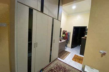 JT1441-SINGLE STOREY BUNGALOW WITH HUGE LAND AT KG BEMBAN MAMBAU SEREMBAN FOR SALE