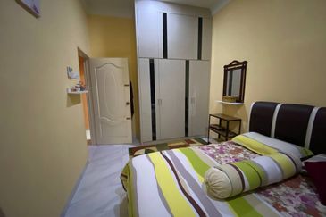 JT1441-SINGLE STOREY BUNGALOW WITH HUGE LAND AT KG BEMBAN MAMBAU SEREMBAN FOR SALE