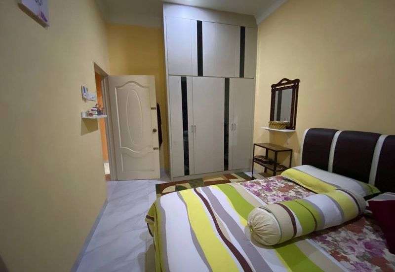 JT1441-SINGLE STOREY BUNGALOW WITH HUGE LAND AT KG BEMBAN MAMBAU SEREMBAN FOR SALE