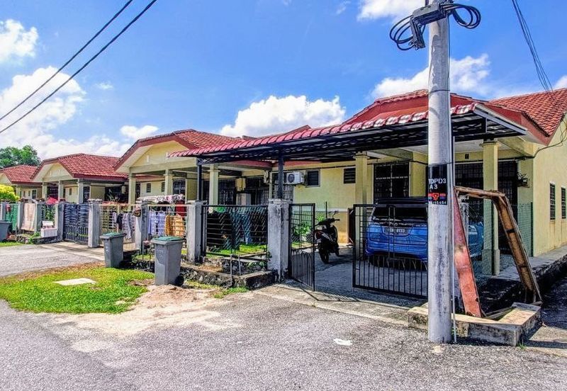 NIA1014d(ok)-END LOT RUMAH TERES SATU TINGKAT DI TAMAN DESA FASA 2 PORT DICKSON UNTUK DIJUAL