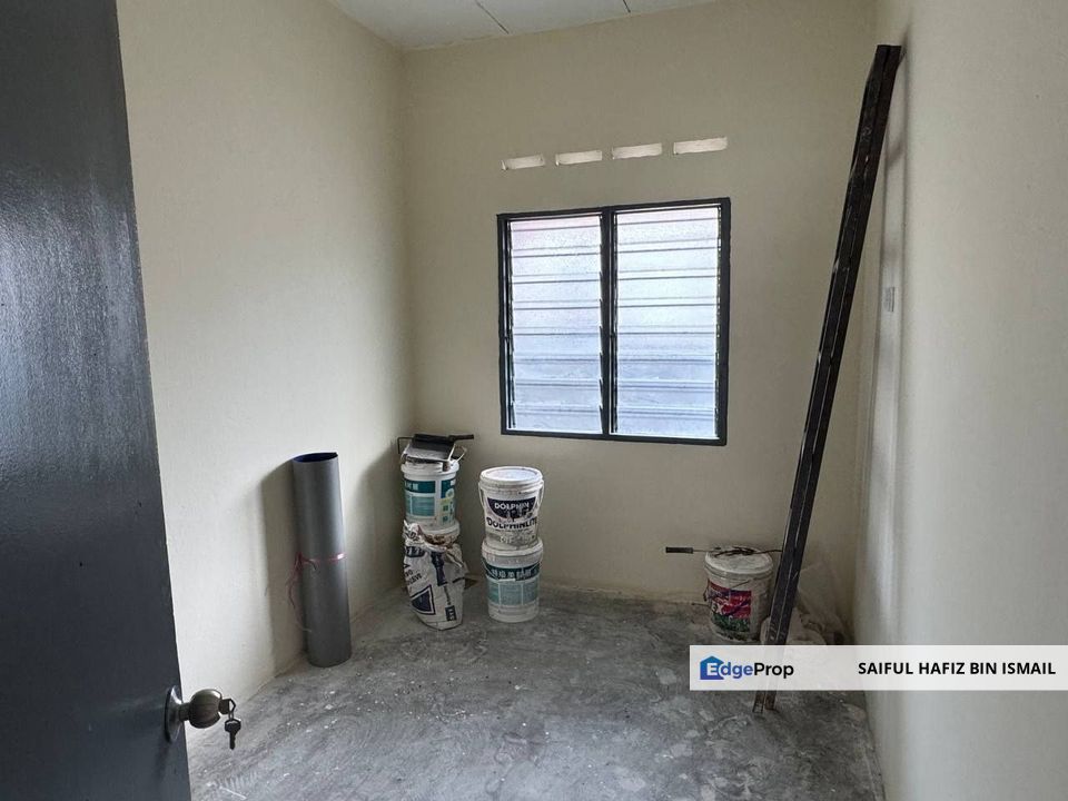 NIA1026(c)-RUMAH TERES SATU TINGKAT DI TAMAN GADONG JAYA LABU SEREMBAN UNTUK DIJUAL, Negeri Sembilan, Seremban