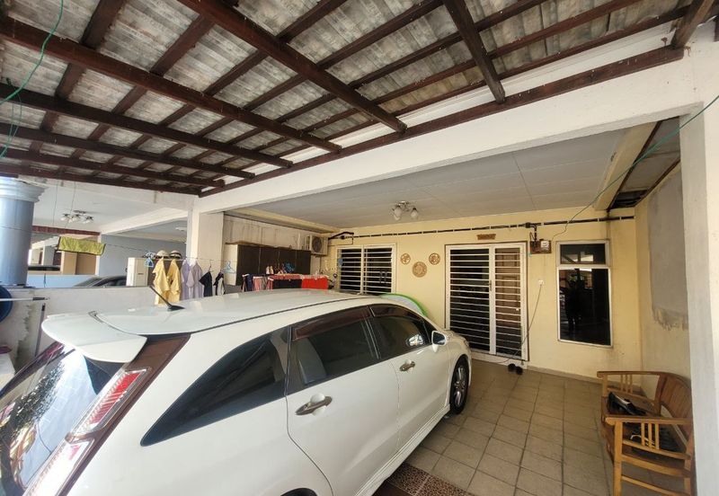 ~ FREEHOLD 2 STOREY TERRACE @ PARK RESIDENCES, BANDAR SPRINGHILL, PORT DICKSON