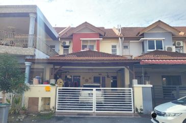 ~ FREEHOLD 2 STOREY TERRACE @ PARK RESIDENCES, BANDAR SPRINGHILL, PORT DICKSON