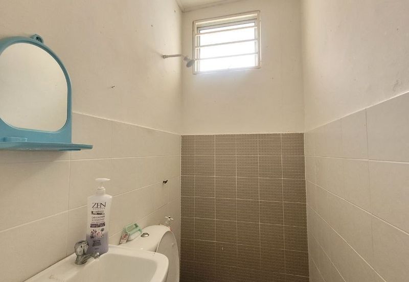 ~ FREEHOLD 2 STOREY TERRACE @ PARK RESIDENCES, BANDAR SPRINGHILL, PORT DICKSON