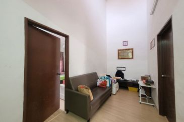 ~ FREEHOLD 2 STOREY TERRACE @ PARK RESIDENCES, BANDAR SPRINGHILL, PORT DICKSON