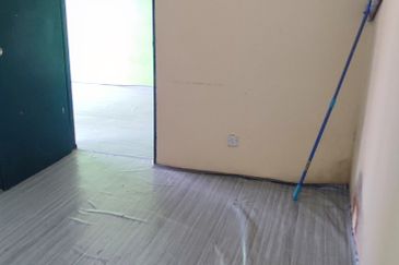 Kajang Mewah Low Cost Flat