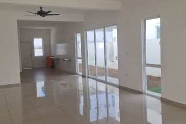 Suriaman 3, Bandar Sri Sendayan